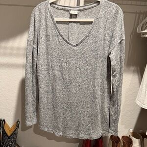 a new day Light Gray Long Sleeve V-Neck Top